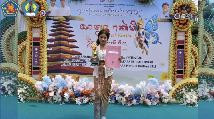 Siswi Spensaraja Wakili Buleleng dalam Lomba Bulan Bahasa Bali