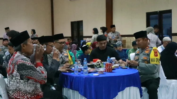 Polres Buleleng Buka Puasa Bersama Anak Yatim