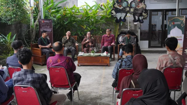 Bawaslu dan HMI Dorong Anak Muda Awasi Demokrasi