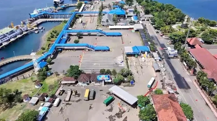 Arus Kendaraan Keluar Bali, Sempat Terkendala Sistem E-Toll Parkir Manuver