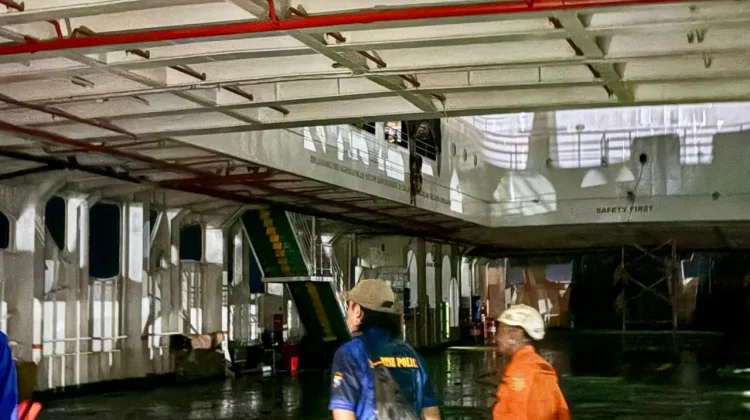 KMP Portlink VII Terbakar di Ketapang, Penyeberangan Tetap Normal