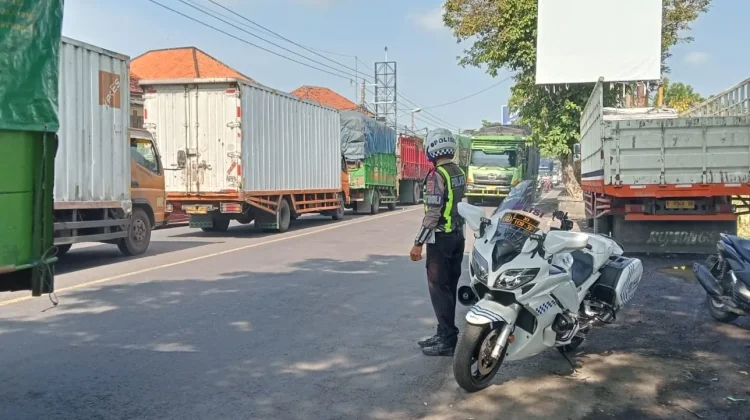 Antrian Mudik Gilimanuk, Tembus 30 Kilometer Jalan Denpasar-Gilimanuk