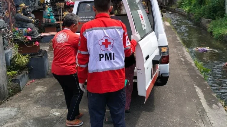 PMI Buleleng Tetap Layani Antar Jenazah Saat Nyepi dengan Pengawalan