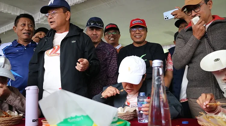 Penanaman Pohon dan Pelepasan Ikan di Buyan Warnai Gathering Pemkab Buleleng