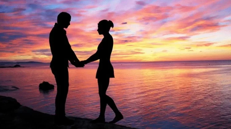 Perbedaan Twin Flame dan Soulmate dalam Hubungan Spiritual