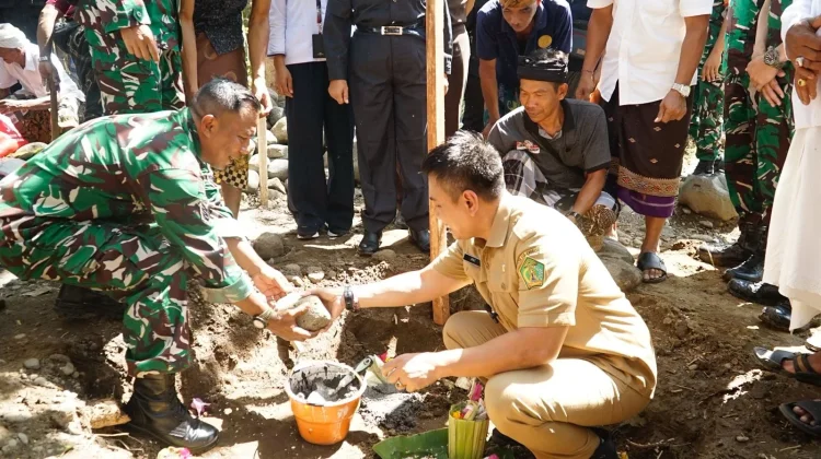 TNI AD Bangun Jembatan Perintis di Jembrana
