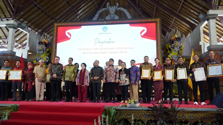 Karya “Recycle Mask” Dapat HAKI, Dorong Perlindungan dan Daya Saing Ekonomi Kreatif
