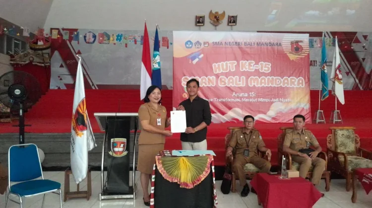 Aruna Lima Belas Smanbara Wujud Transformasi Pendidikan Berkarakter