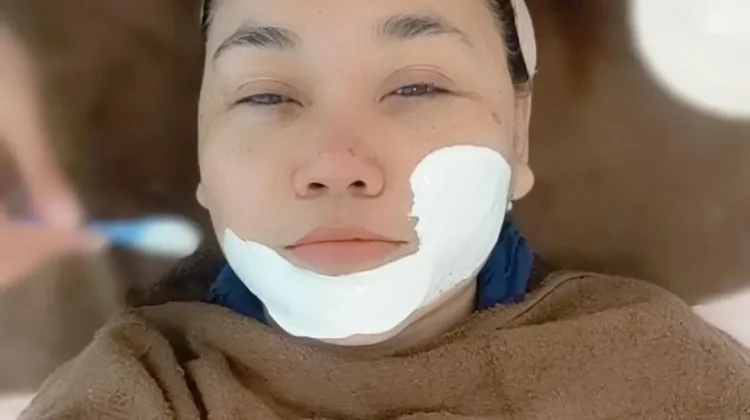 Maskeran di Rumah versus di Salon, Pilih Mana?