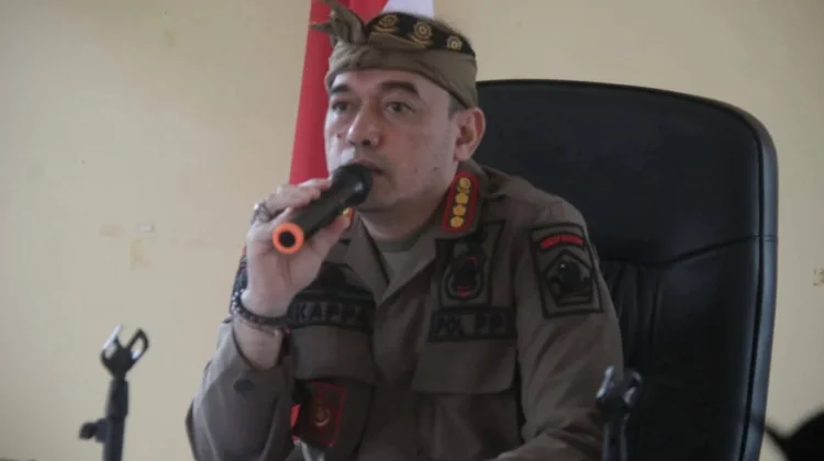Satpol PP Buleleng Luncurkan Poster Edukatif Pengelolaan Sampah