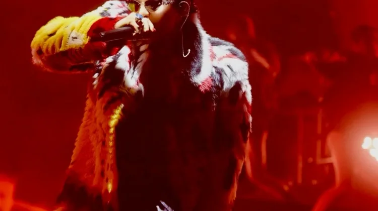 Cincin Milyaran G-Dragon Hilang di Atas Panggung Coachella