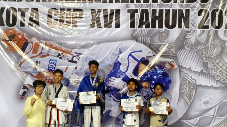 Taekwondo Buleleng Rebut 9 Emas di Walikota Cup Denpasar 2026