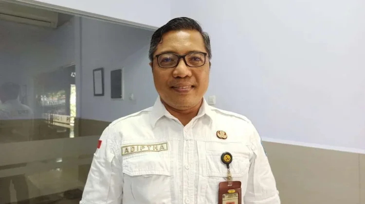 Dinas PUTR Buleleng Imbau Warga Sabar Perbaikan Jalan Bertahap