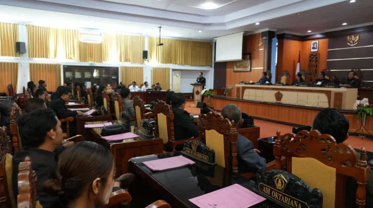 Bupati Kembang Siap Tindaklanjuti Rekomendasi DPRD