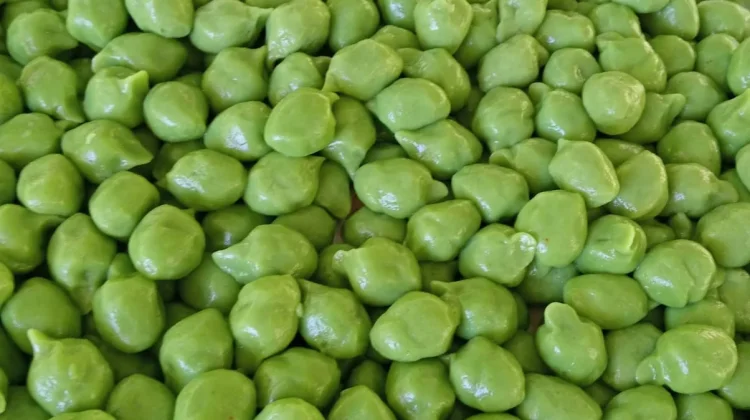Klepon Daun Suji: Legitnya Tradisi dalam Balutan Aroma Alami yang Menggoda