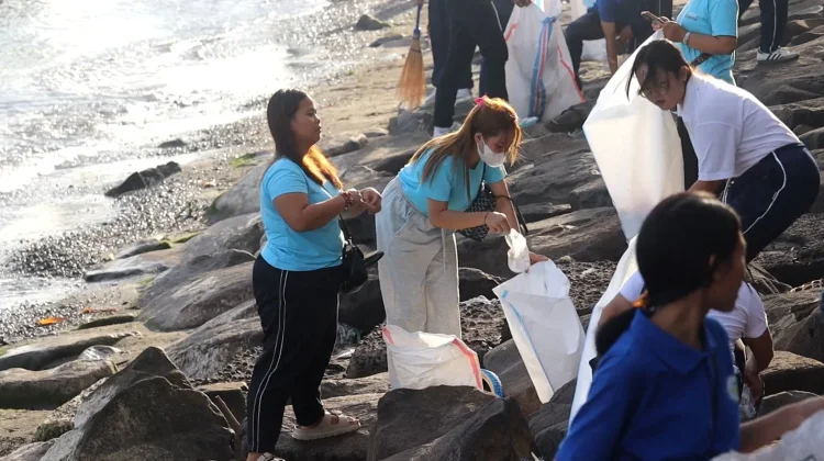 LPK Buleleng Bersih Lingkungan saat Mayday, Aksi Nyata Peduli Alam