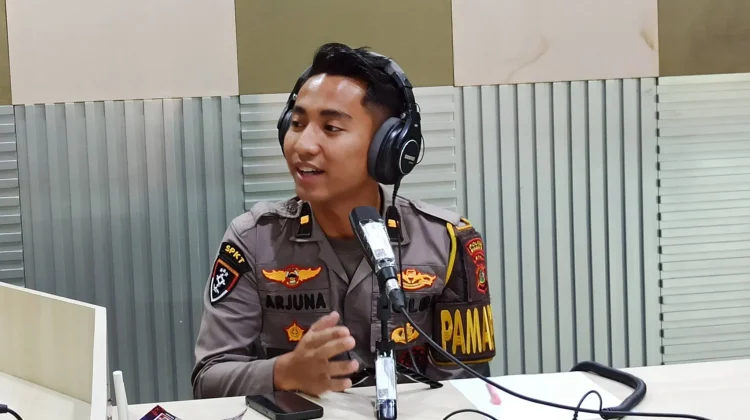 Call Center 110 Polri, Seberapa Cepat dan Efektif Layani Masyarakat?