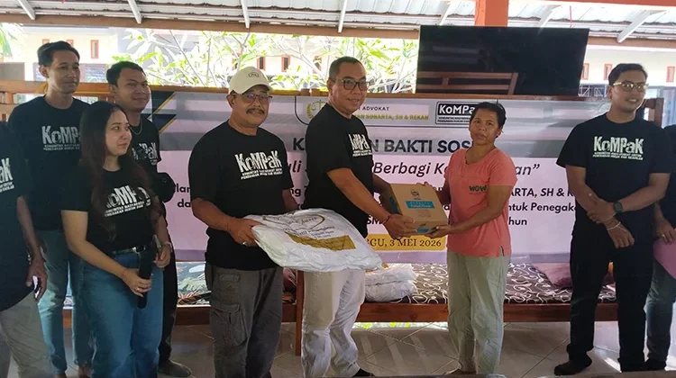 INS dan KoMPaK Baksos di Narayan Seva Kerobokan