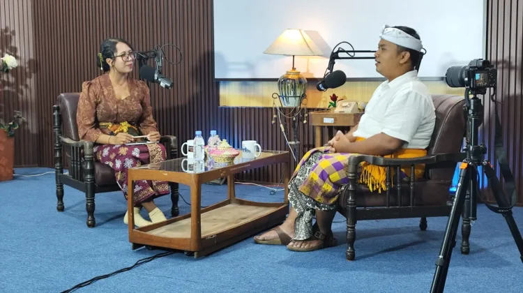 Sentuhan Estetika dan Landasan Etika  Banten