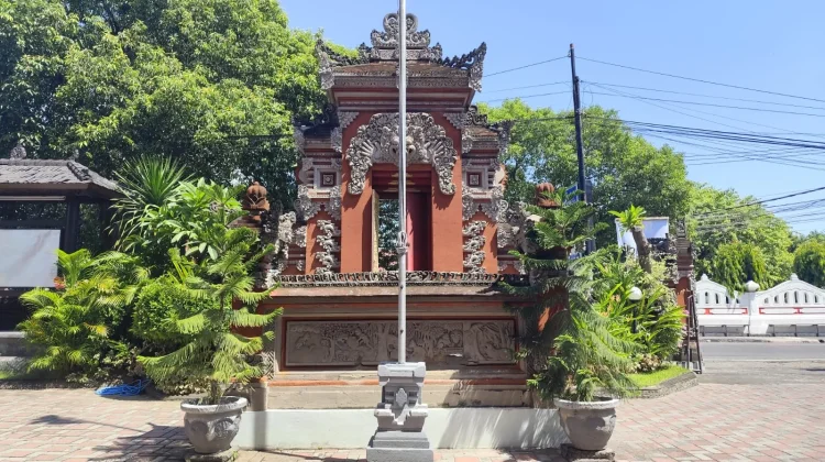 Angkul-Angkul Pintu Masuk Arsitektur Tradisional Bali