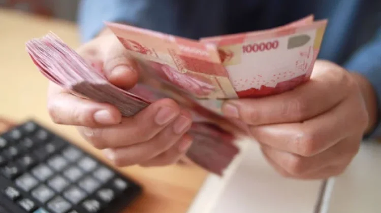 Strategi Cerdas Kelola Gaji Pertama Bagi Gen Z agar Tidak Boncos