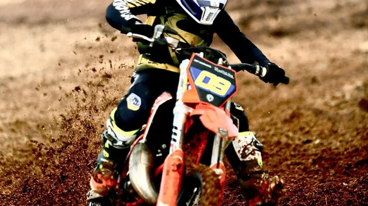 Crosser Cilik Asal Jembrana Raih Runner Up Kejurnas Motocross di Karanganyar