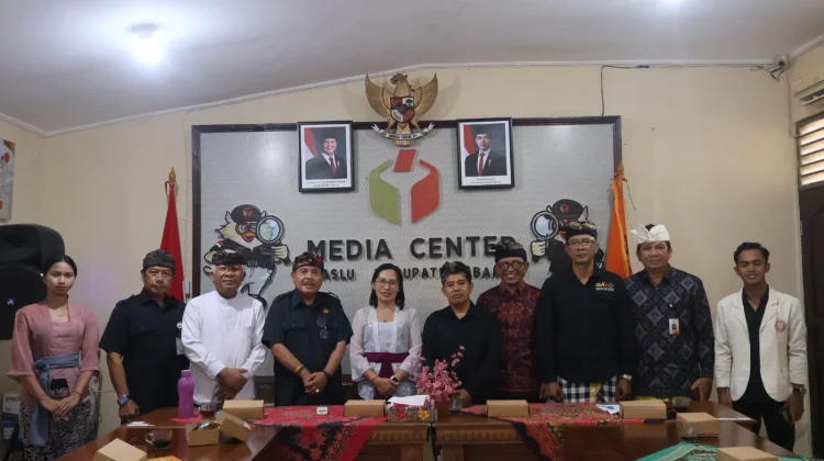 Data Pemilih, Demokrasi, dan Peran Masyarakat Adat