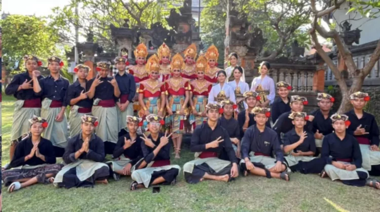 Spensaraja Semarakkan BEE 2026 dengan Penampilan Seni Budaya