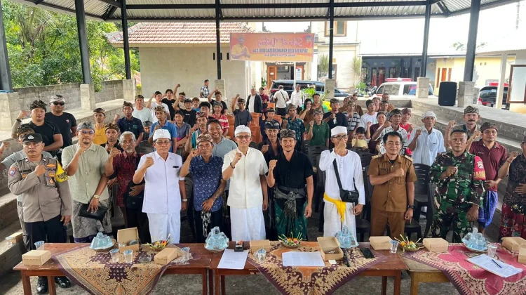 Reses di Desa Kayuputih, IGK Kresna Budi Serap Aspirasi Warga