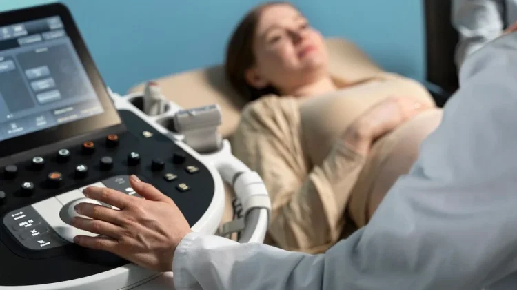 Egg Freezing Punya Risiko yang Perlu Dipahami Perempuan