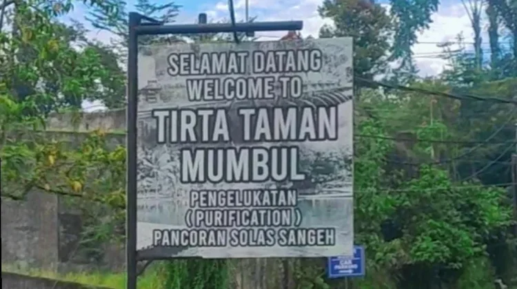 Tirta Taman Mumbul Sangeh, Destinasi Spiritual Menyejukkan