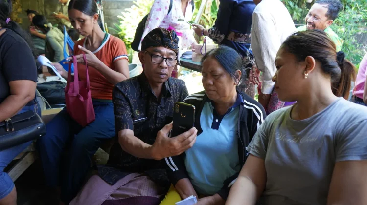 Kelurahan Penarukan dan Poh Bergong Jadi Percontohan Digitalisasi Bansos