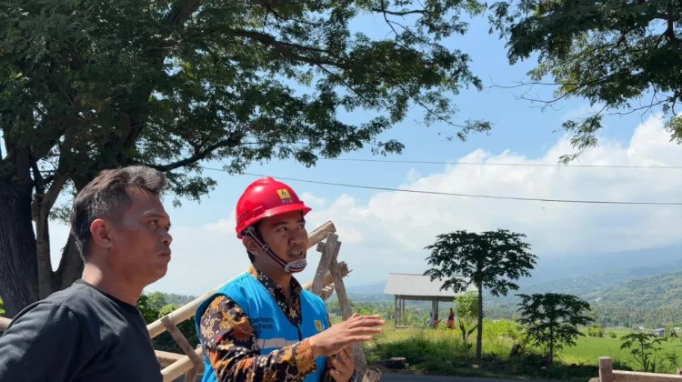 PLN Singaraja Edukasi Pekerja Konstruksi Cegah Kecelakaan Listrik