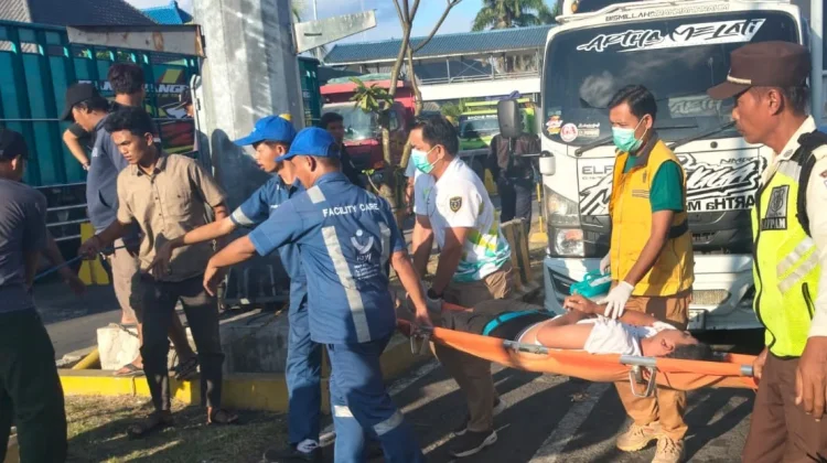 Salah Paham Antrean di Gilimanuk, Dua Sopir Terlibat Perkelahian