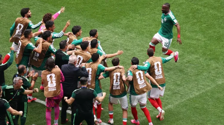 Meksiko Taklukkan Afrika Selatan pada Laga Pembuka Piala Dunia