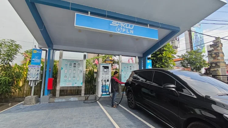 Pengguna SPKLU PLN Bali Utara Melonjak, Dukung Wisata Ramah Lingkungan