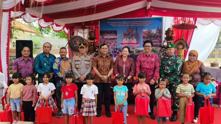 Tahun Ajaran Baru, Buleleng Bakal Kembali Salurkan Bantuan Seragam Gratis