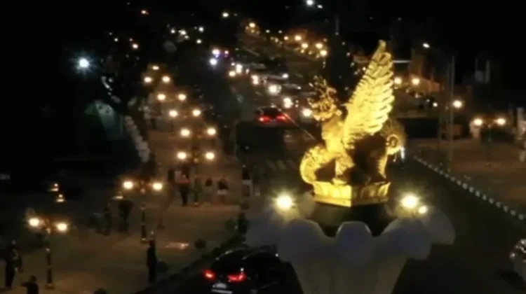 Lampu Titik Nol Dinyalakan Serentak, Wajah Baru Kota Singaraja Dimulai