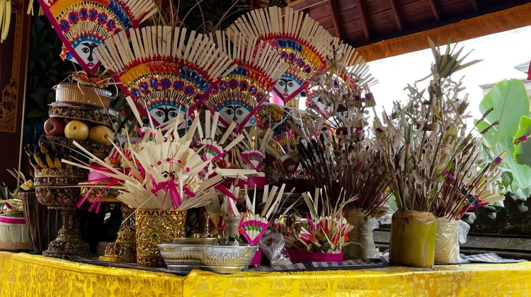 Sate Gayah Mahakarya Seni dalam Upacara Yadnya di Bali