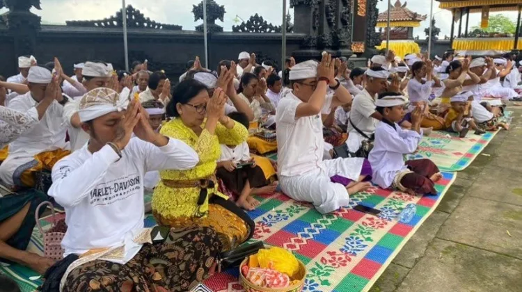 Memaknai Hari Raya Kuningan sebagai Gerbang Kemurnian Jiwa