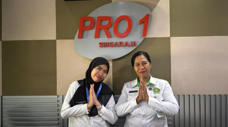 Yadnya Seorang Ibu Tercermin dari Pengorbanan tanpa Pamrih