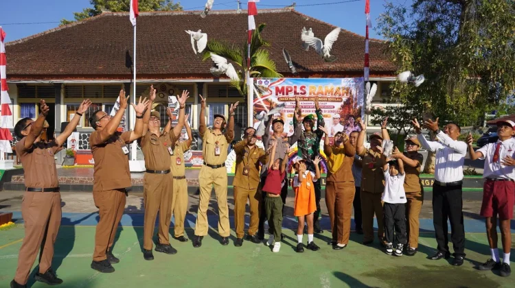 MPLS Ramah Dimulai, Murid Baru Dibekali Etika Digital dan Karakter