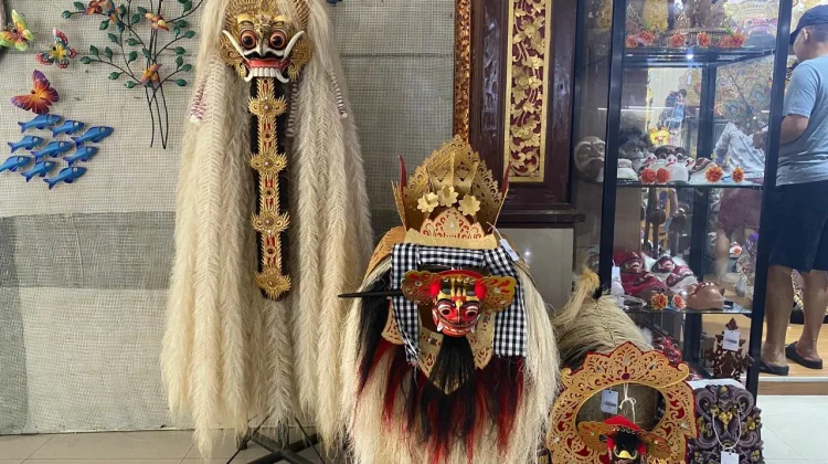 Ini Alasan Mengapa Barong dan Rangda Tidak Pernah Saling Mengalahkan