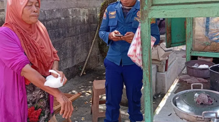 Rombong PKL di Jembrana Terbakar, Pedagang Alami Luka Ringan