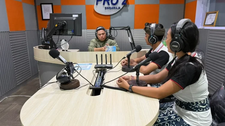 Kesibukan Bukan Alasan Tinggalkan Tradisi Perempuan Bali Seutuhnya Sekarang