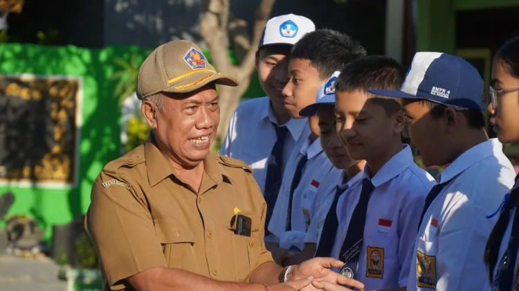 Upacara Bendera Spenpraja: Tumbuhkan Disiplin, Kepedulian dan Semangat
