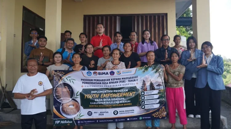 Program Youth Empowerment Angkat Potensi Anyaman Bambu Sidatapa
