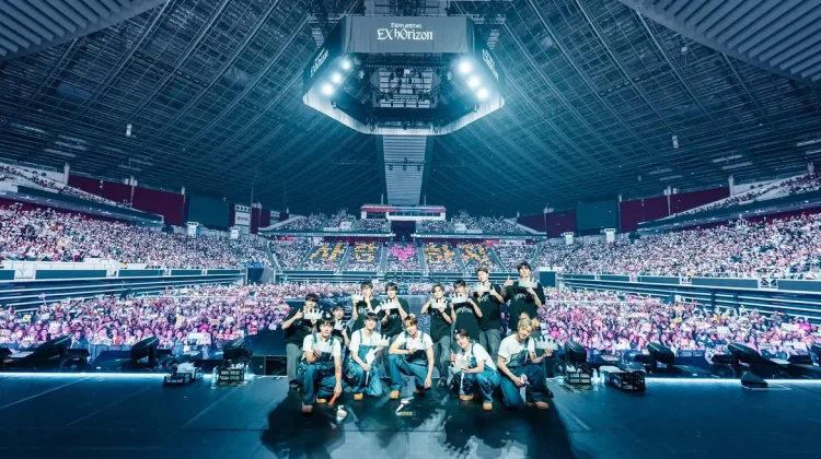 EXO Sukses Gelar 27 Konser Sold Out dalam World Tour “EXO PLANET #6 - EXhOrizon”