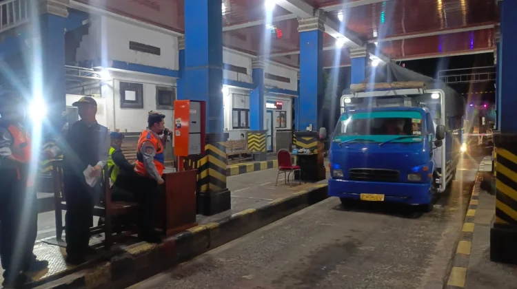 Ratusan Truk di UPPKB Cekik Masih Langgar Aturan ODOL