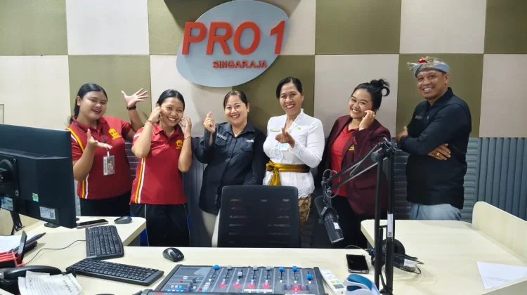 Saring sebelum Sharing, Kunci Menjaga Wiweka di Era Media Sosial